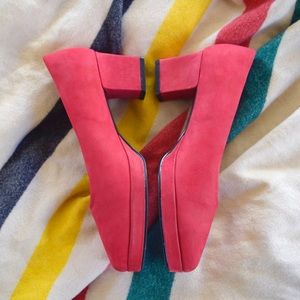 Vintage Red Leather Modern Shape Heels